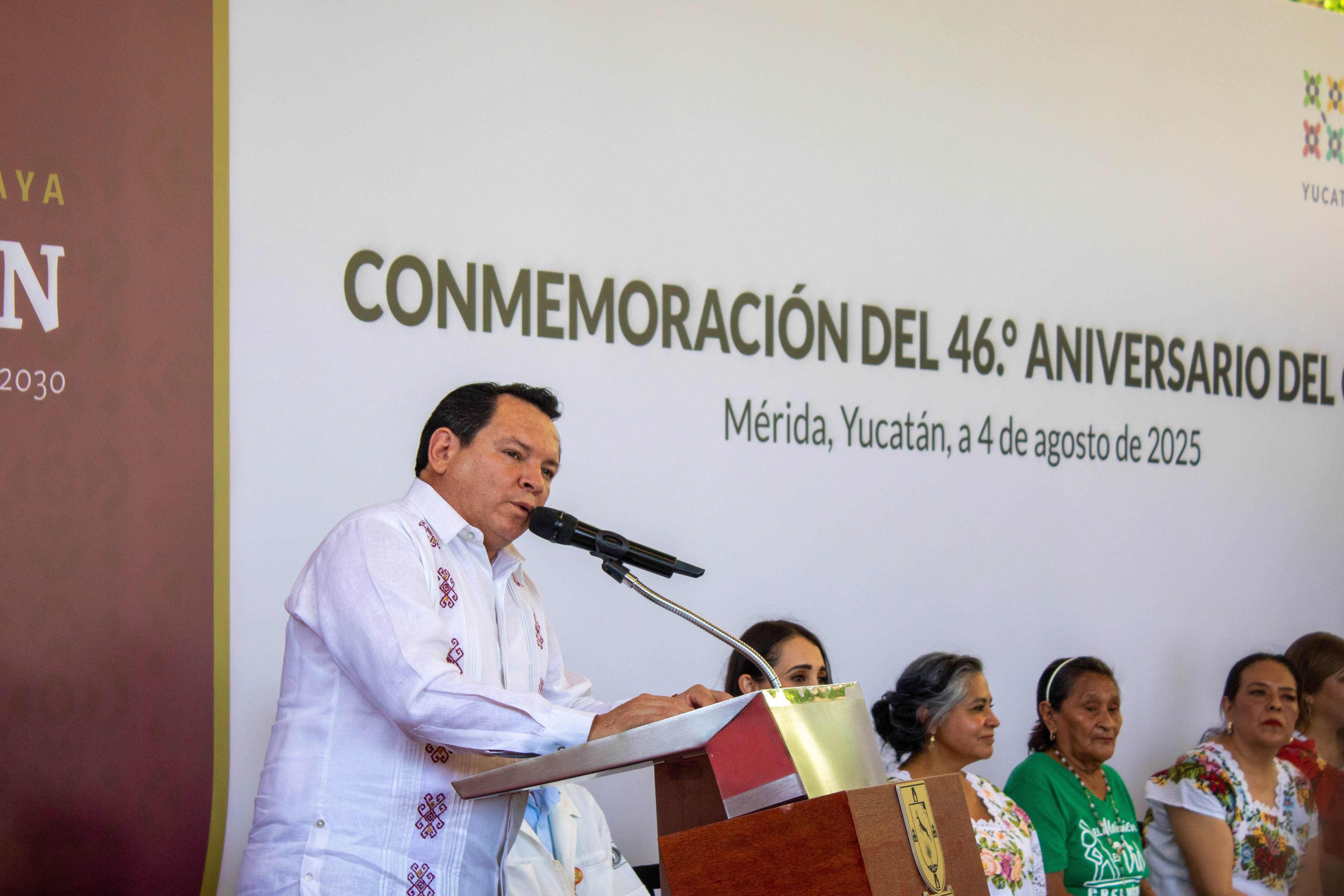 Aniversario del CREE.