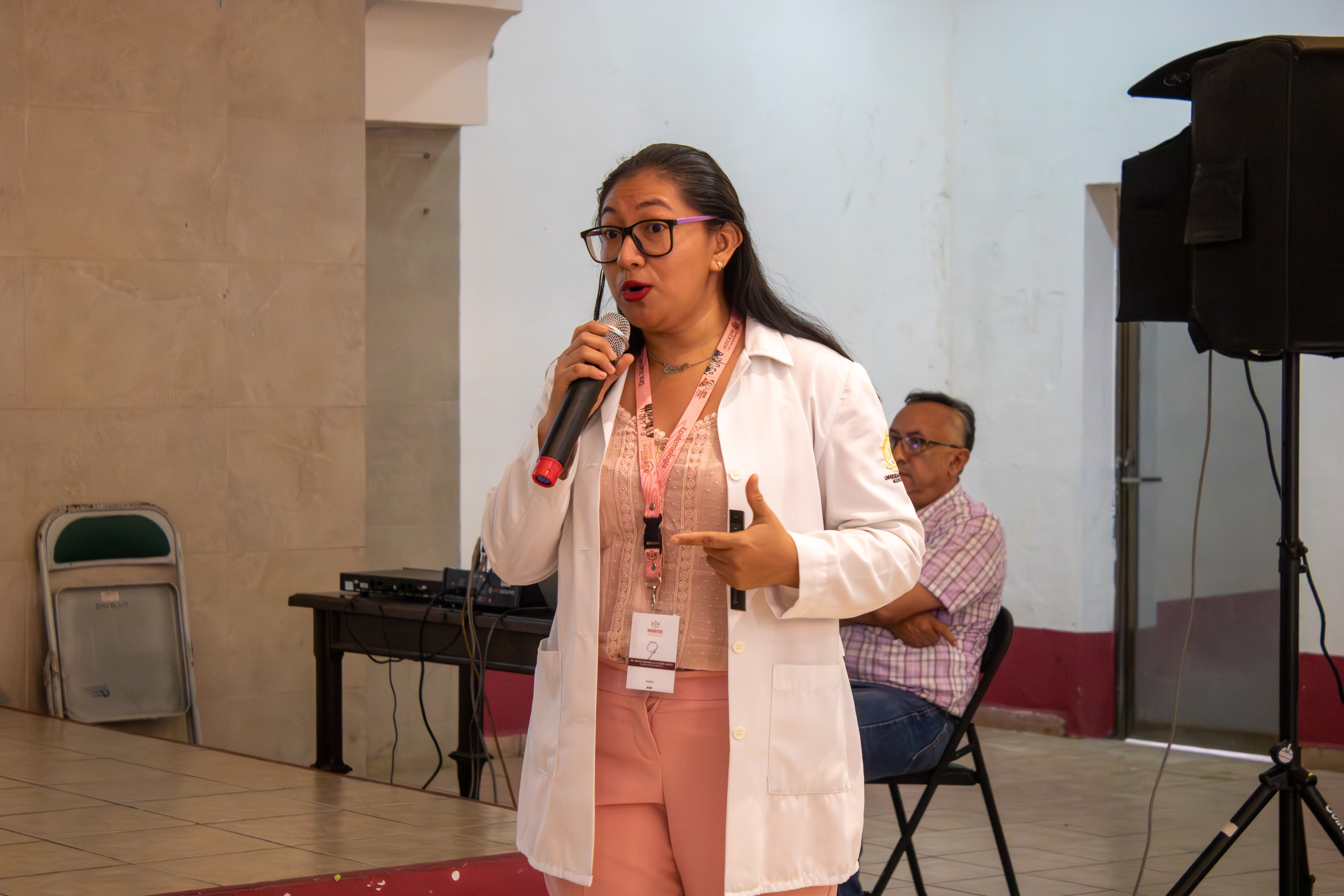 Plática “La Prevención Salva Vidas: Cáncer de Mama”.